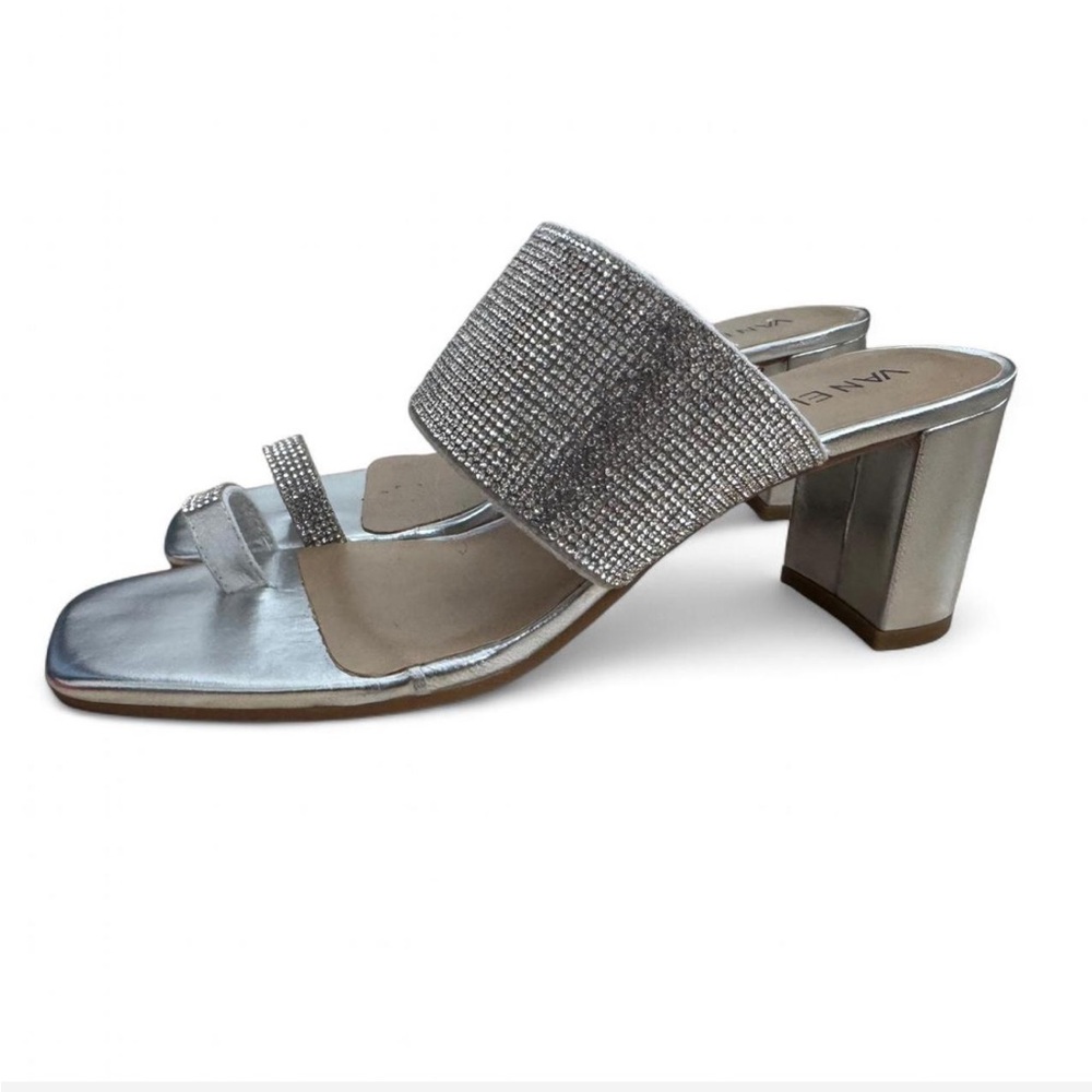Vaneli Silver Rhinestone Block Heel Sandals – Size 9